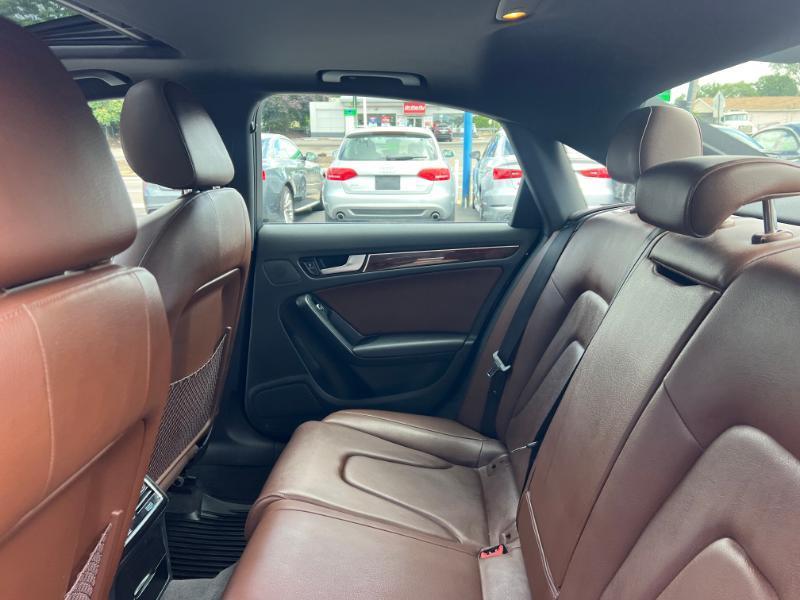Audi A4 2.0T Sedan quattro Tiptronic 2013