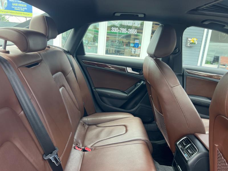 Audi A4 2.0T Sedan quattro Tiptronic 2013