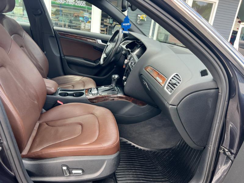 Audi A4 2.0T Sedan quattro Tiptronic 2013