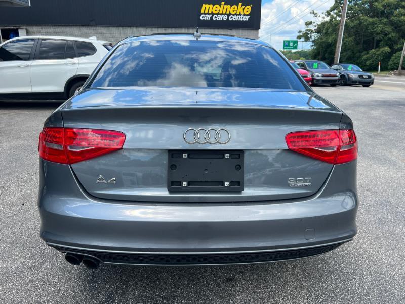 Audi A4 2.0T Sedan quattro Tiptronic 2015