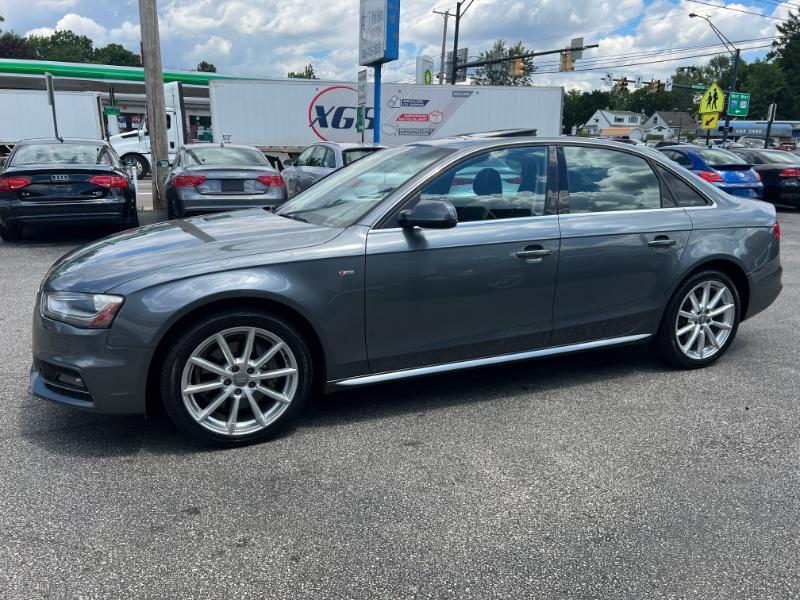 Audi A4 2.0T Sedan quattro Tiptronic 2015
