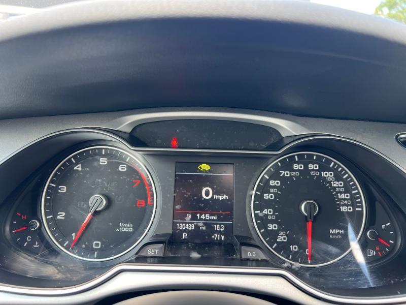 Audi A4 2.0T Sedan quattro Tiptronic 2015