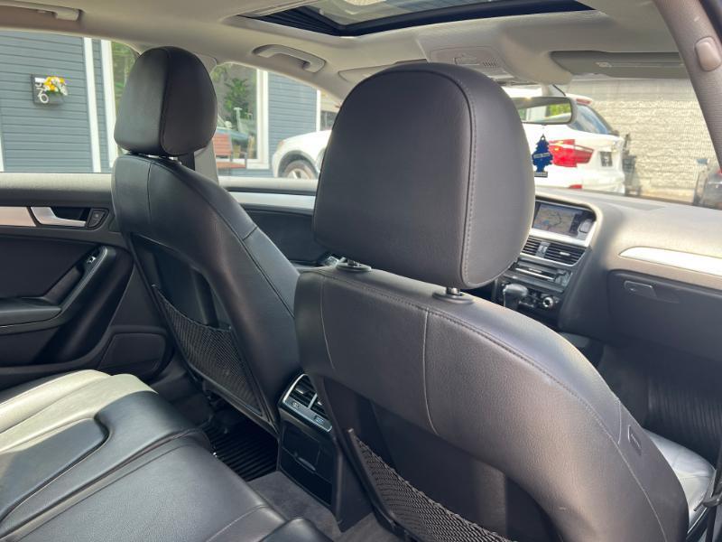 Audi A4 2.0T Sedan quattro Tiptronic 2015