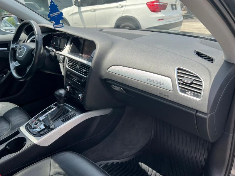 Audi A4 2.0T Sedan quattro Tiptronic 2015
