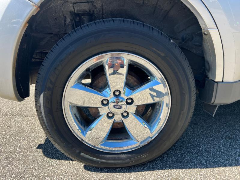 Ford Escape Limited 4WD 2011