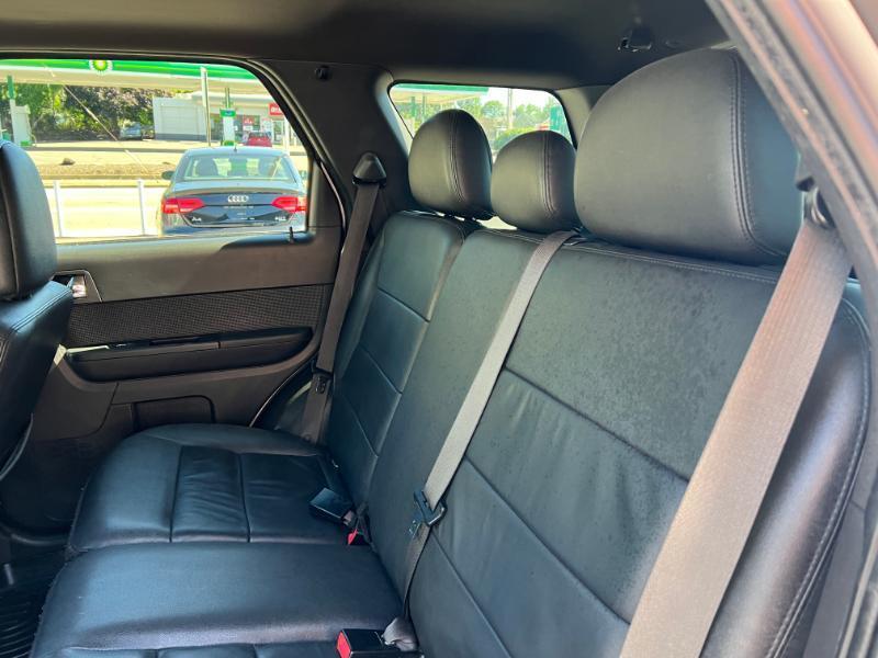 Ford Escape Limited 4WD 2011