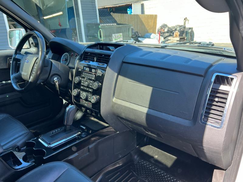Ford Escape Limited 4WD 2011