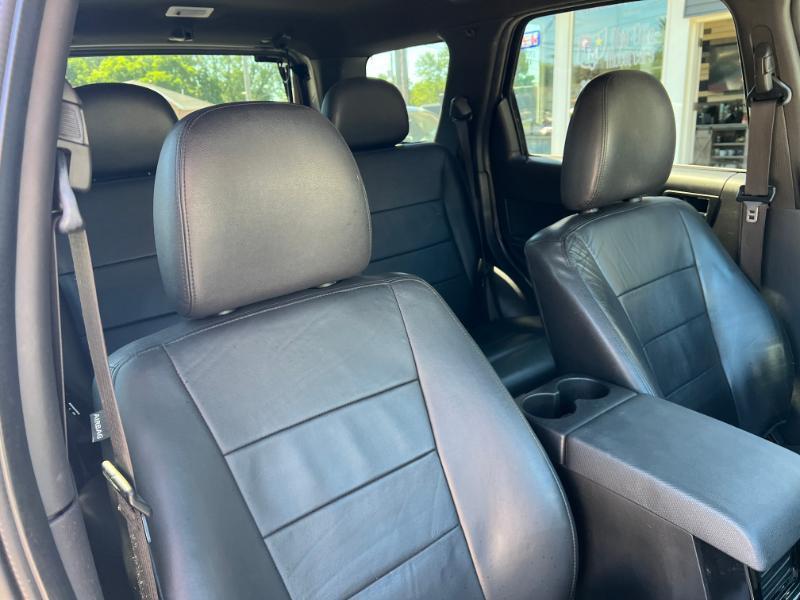 Ford Escape Limited 4WD 2011