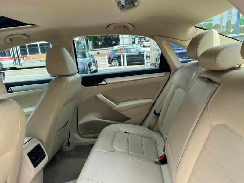 Volkswagen Passat 2.0L TDI SEL Premium 2013