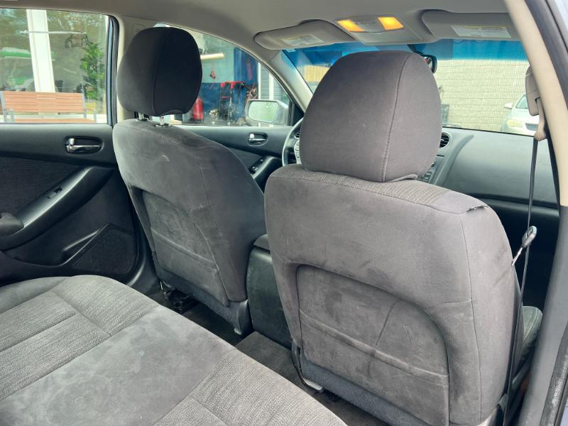 Nissan Altima 2.5 2012