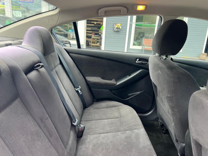 Nissan Altima 2.5 2012