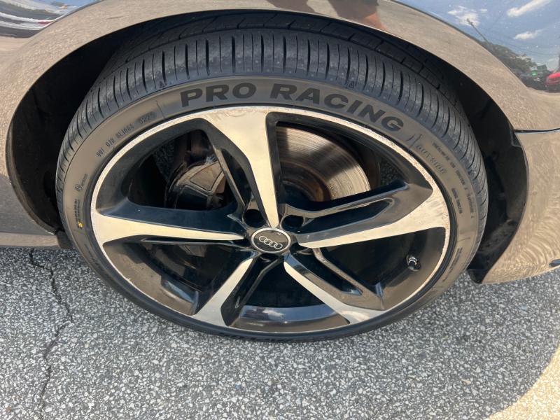 Audi A6 3.0T Premium Plus quattro 2015