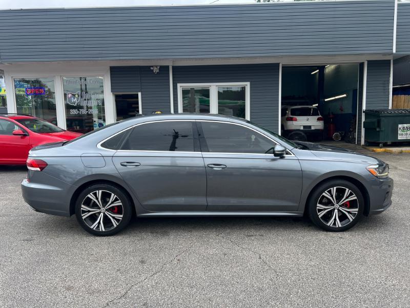 Volkswagen Passat SE 2021