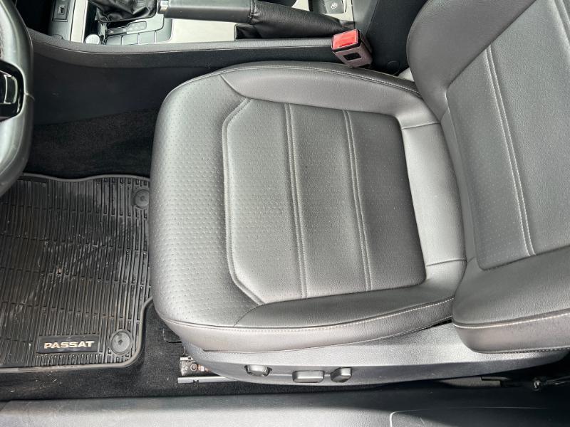 Volkswagen Passat SE 2021