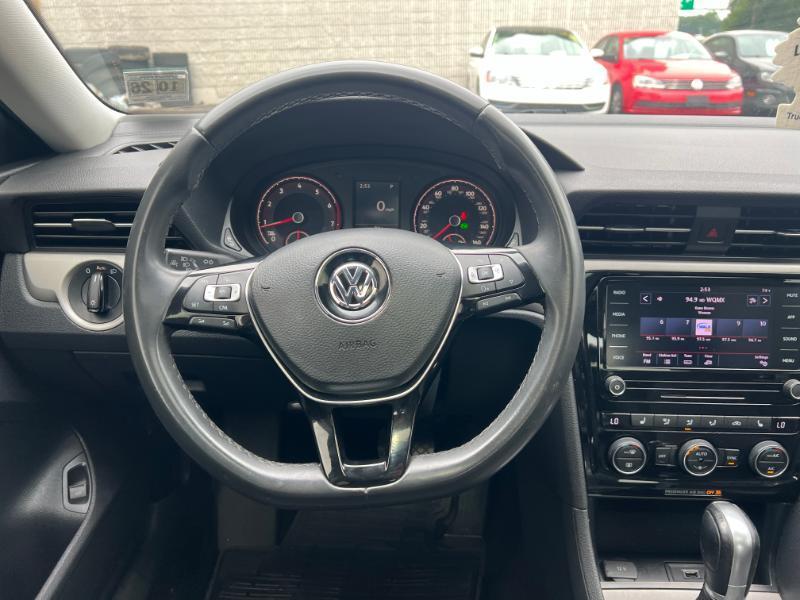 Volkswagen Passat SE 2021