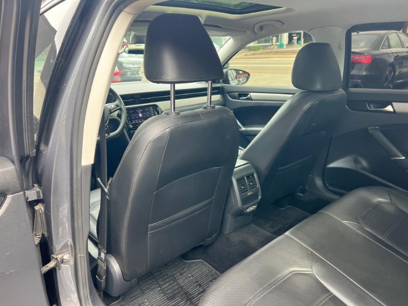 Volkswagen Passat SE 2021