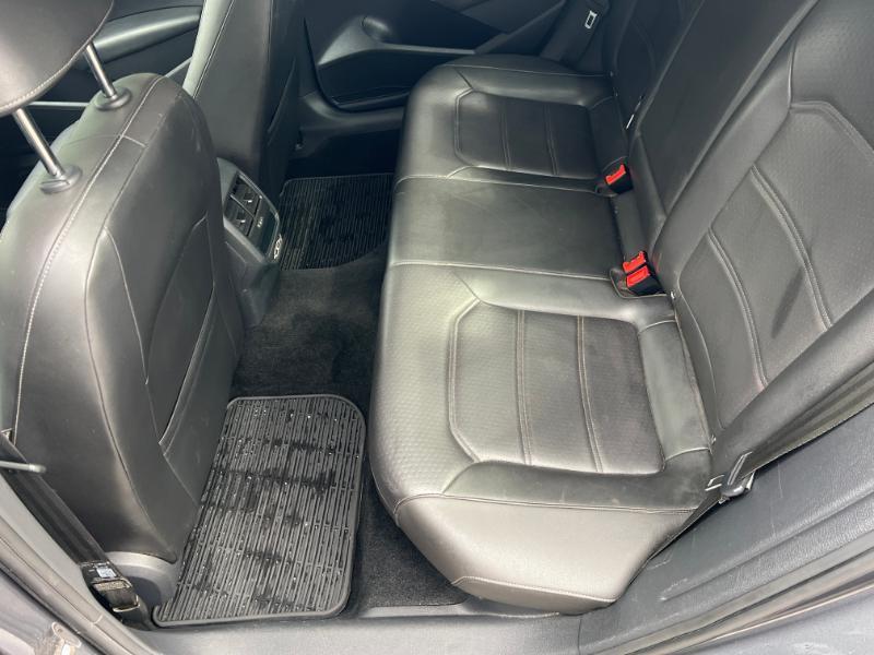 Volkswagen Passat SE 2021