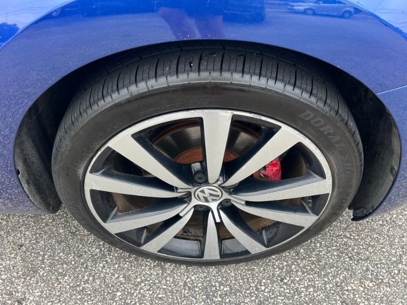 Volkswagen Beetle 2.0T Turbo 2013