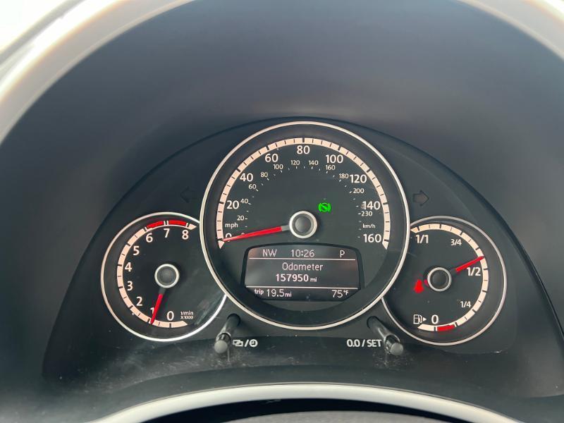 Volkswagen Beetle 2.0T Turbo 2013