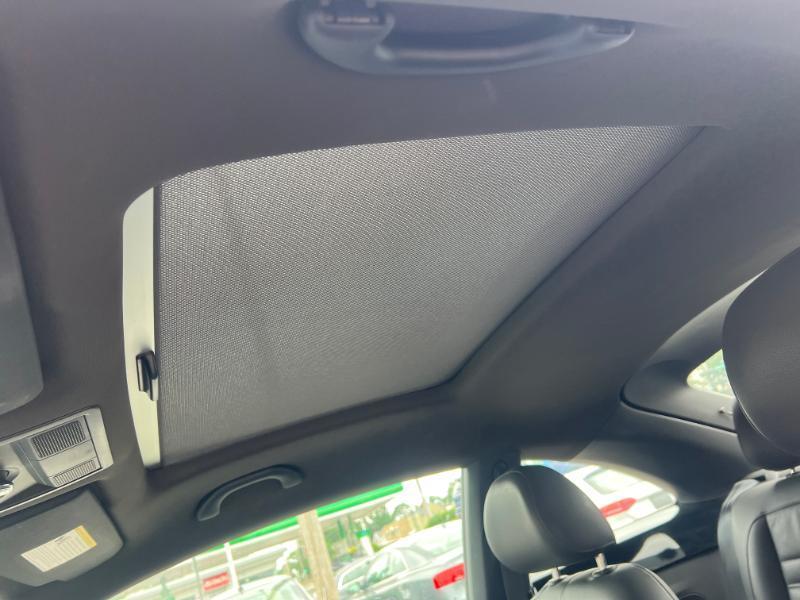 Volkswagen Beetle 2.0T Turbo 2013