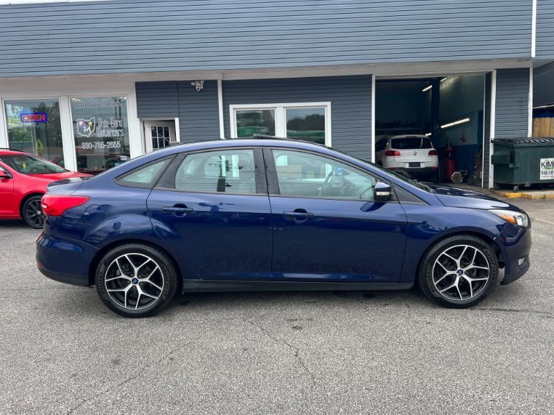 Ford Focus SEL Sedan 2017