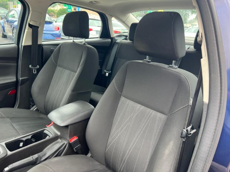 Ford Focus SEL Sedan 2017