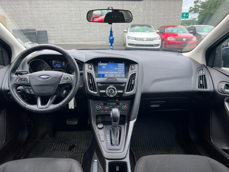 Ford Focus SEL Sedan 2017