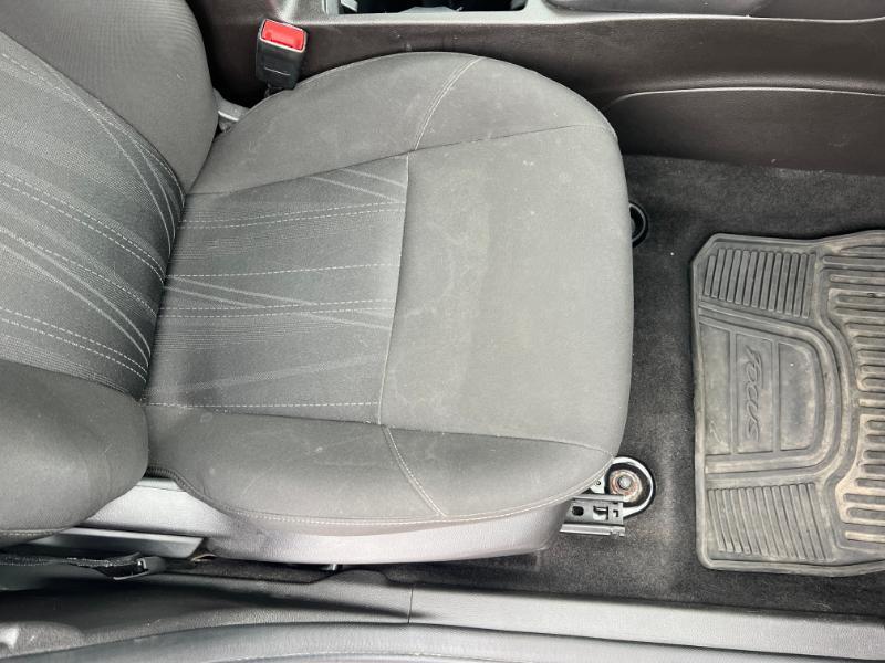 Ford Focus SEL Sedan 2017