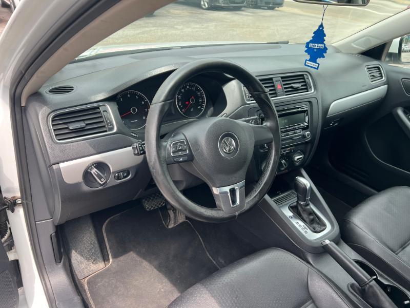 Volkswagen Jetta SE 2014