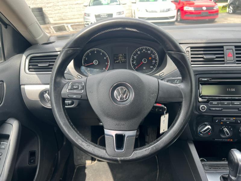 Volkswagen Jetta SE 2014