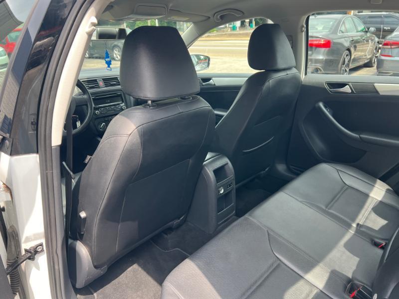Volkswagen Jetta SE 2014