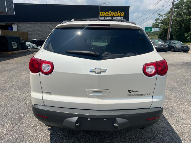 Chevrolet Traverse LT AWD 2011