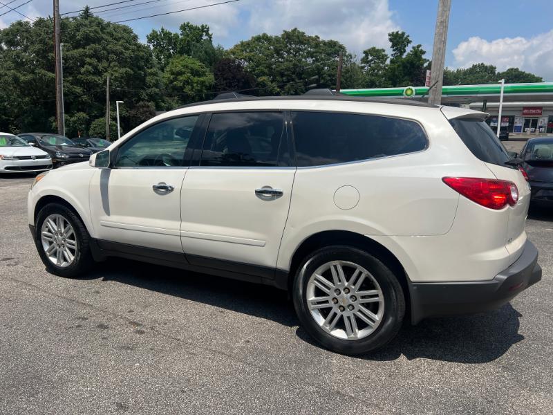 Chevrolet Traverse LT AWD 2011