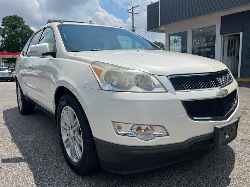 Chevrolet Traverse LT AWD 2011