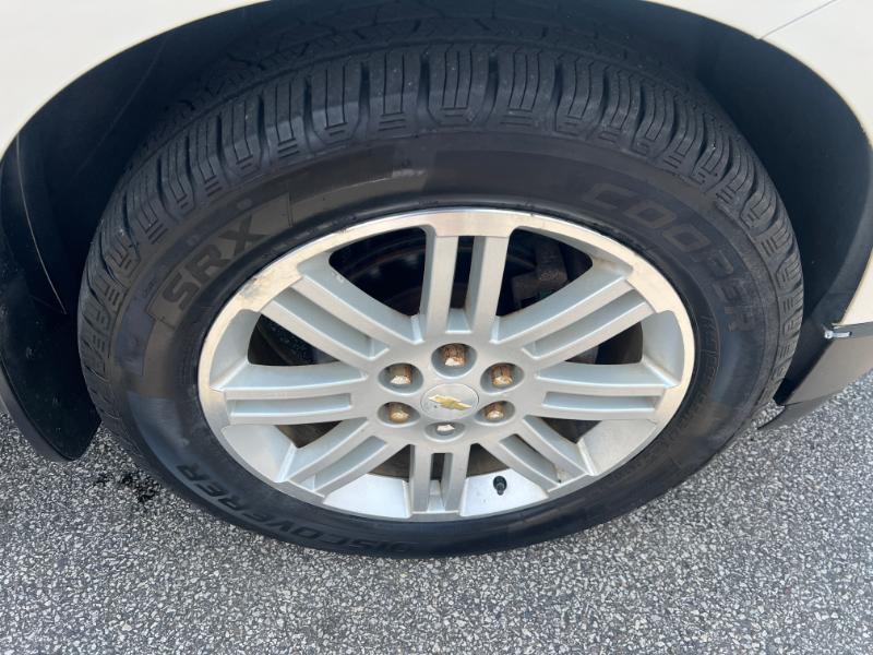 Chevrolet Traverse LT AWD 2011