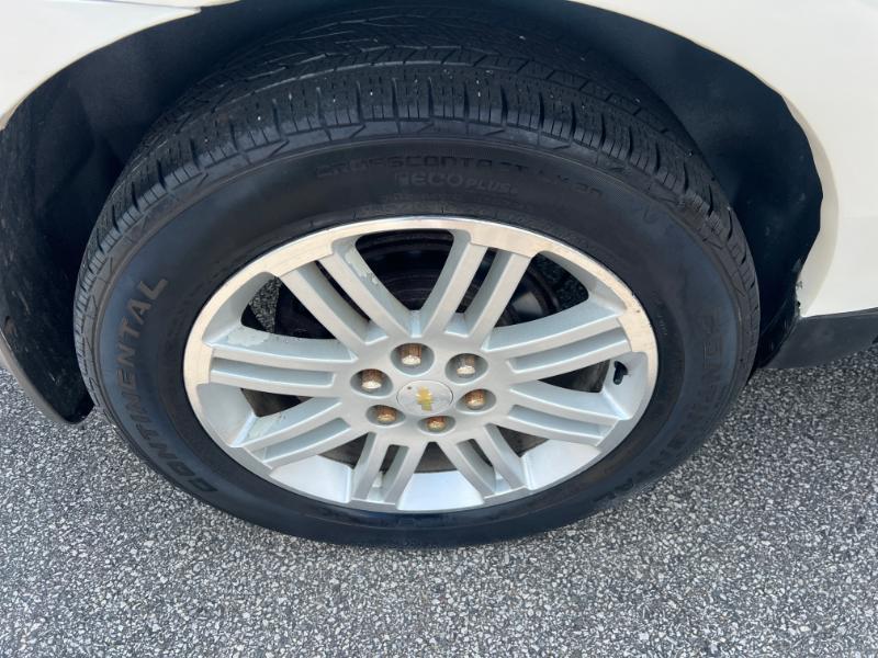 Chevrolet Traverse LT AWD 2011