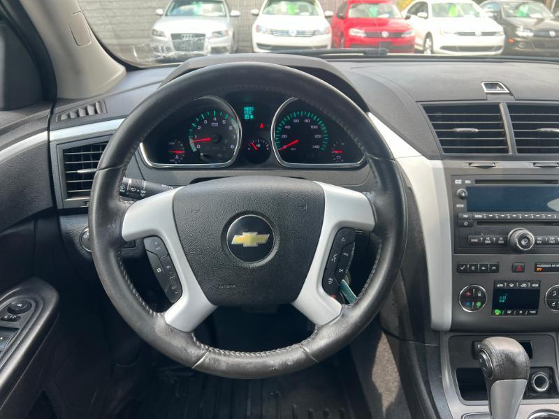 Chevrolet Traverse LT AWD 2011