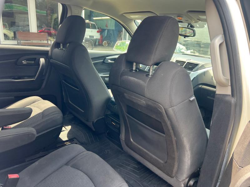 Chevrolet Traverse LT AWD 2011