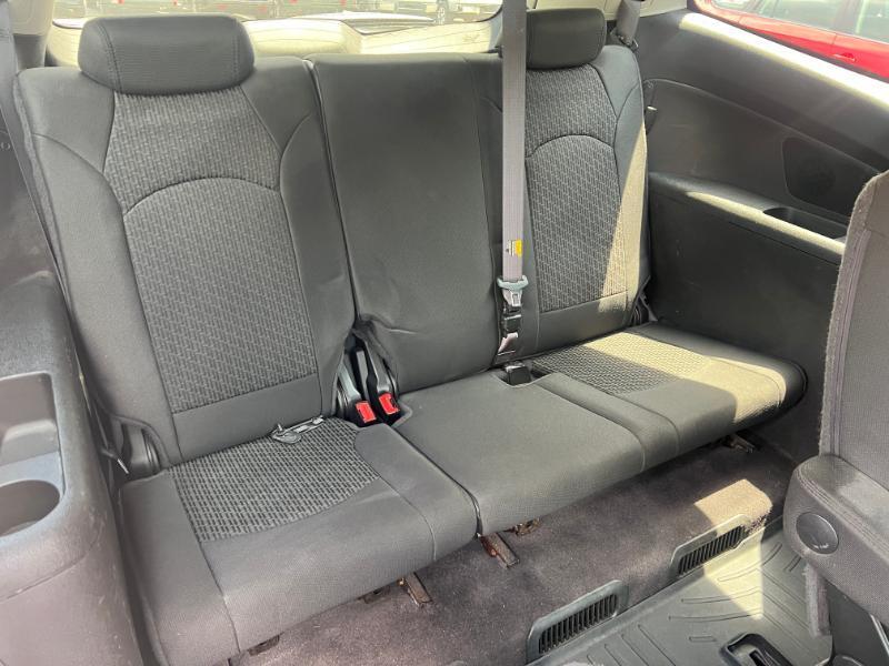 Chevrolet Traverse LT AWD 2011