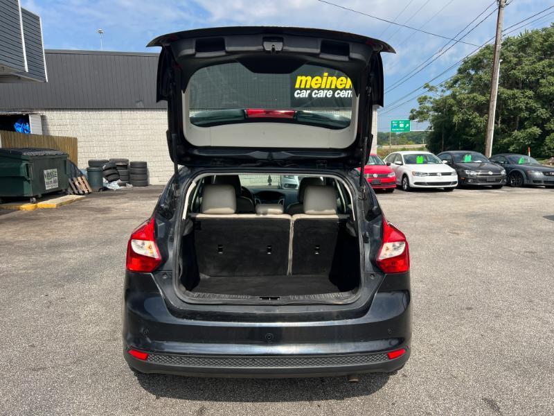 Ford Focus SEL 2012