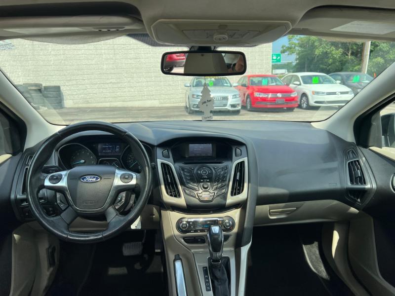Ford Focus SEL 2012