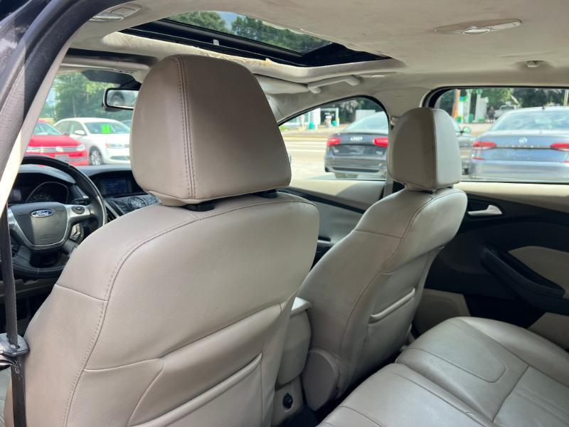 Ford Focus SEL 2012