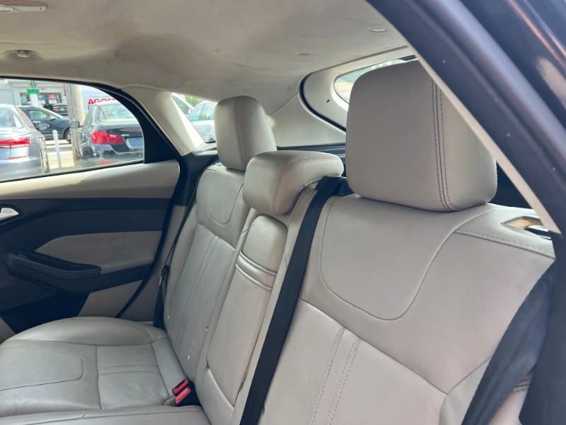 Ford Focus SEL 2012