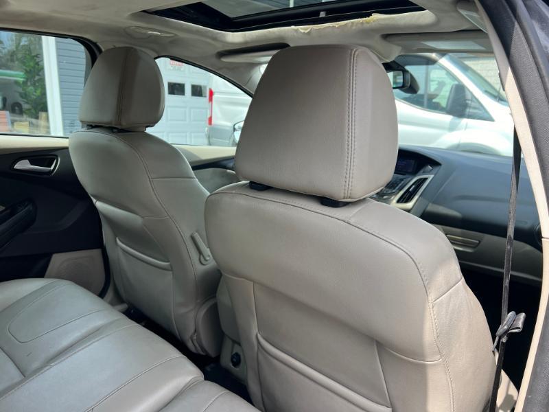 Ford Focus SEL 2012