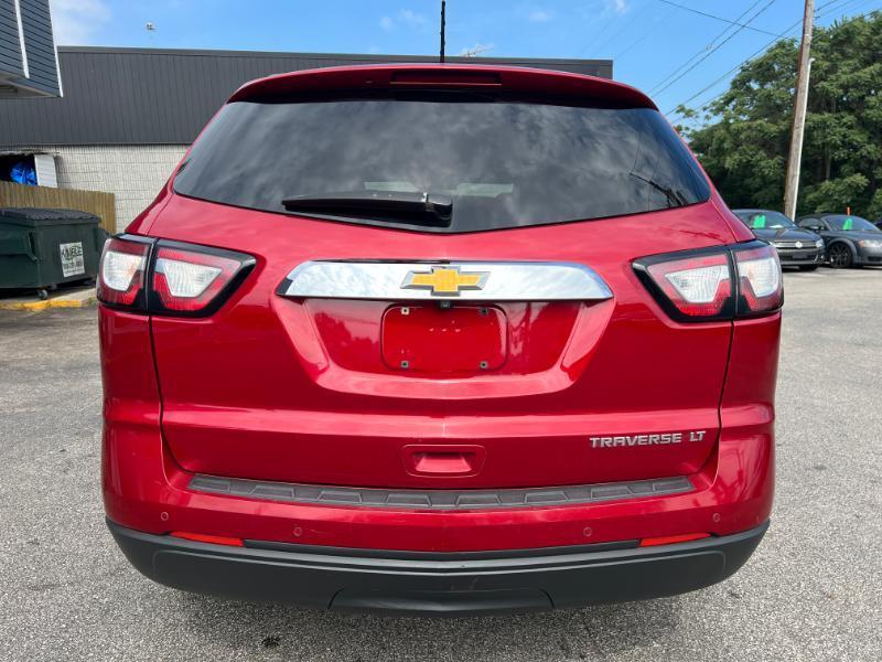 Chevrolet Traverse 1LT FWD 2013