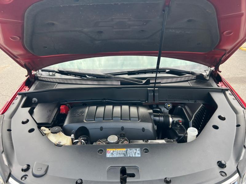 Chevrolet Traverse 1LT FWD 2013
