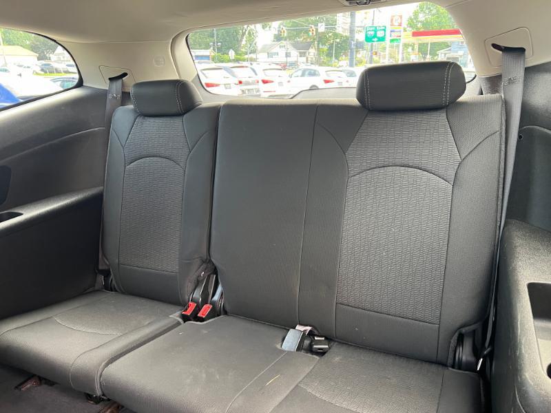 Chevrolet Traverse 1LT FWD 2013