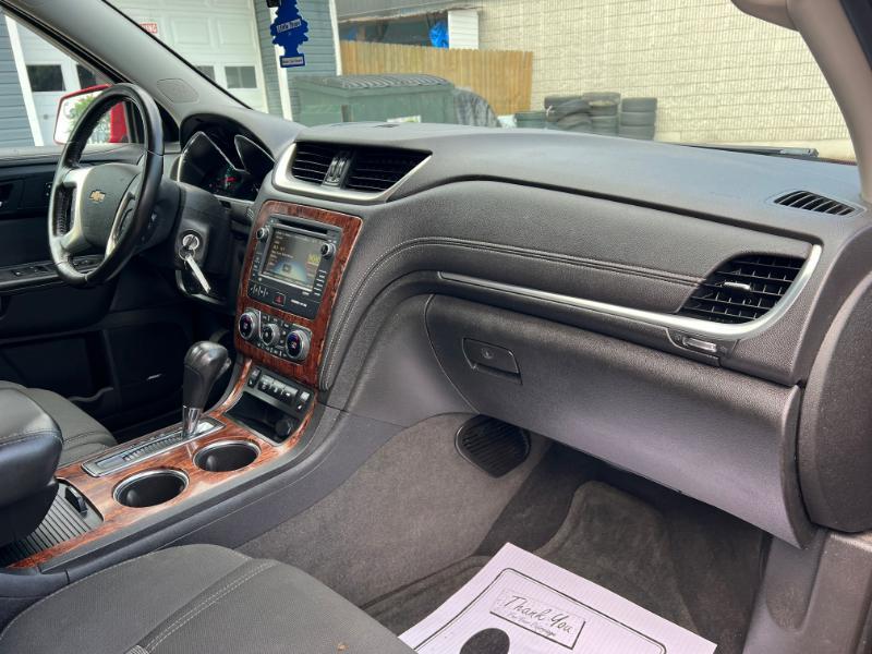 Chevrolet Traverse 1LT FWD 2013