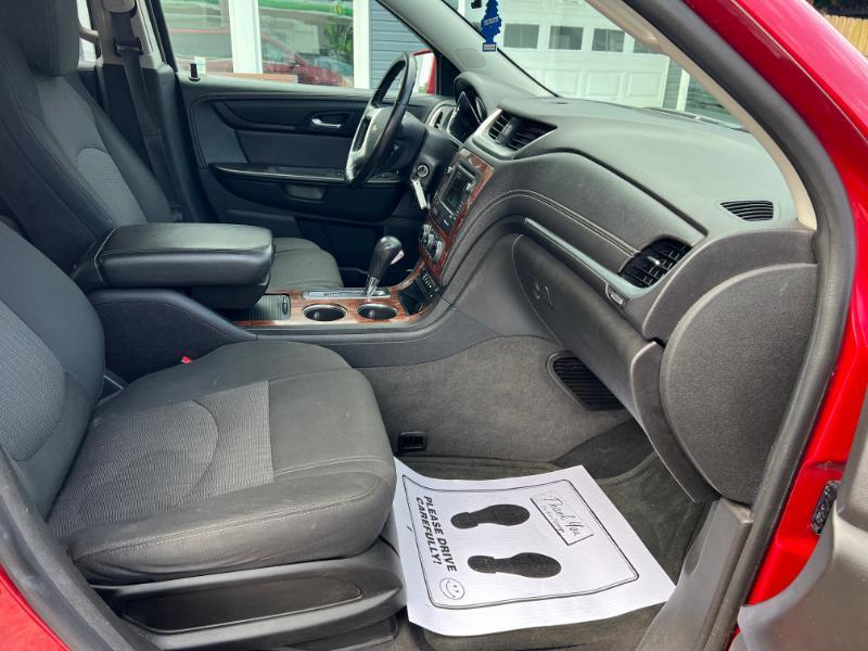 Chevrolet Traverse 1LT FWD 2013