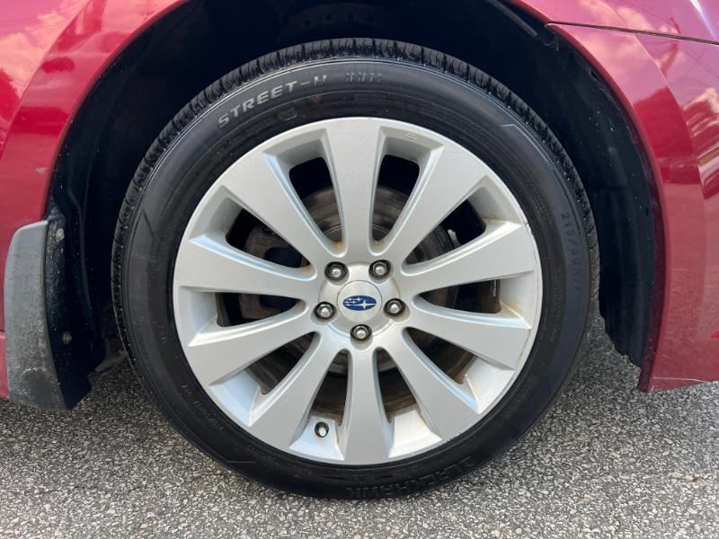 Subaru Legacy 2.5i Limited 2012